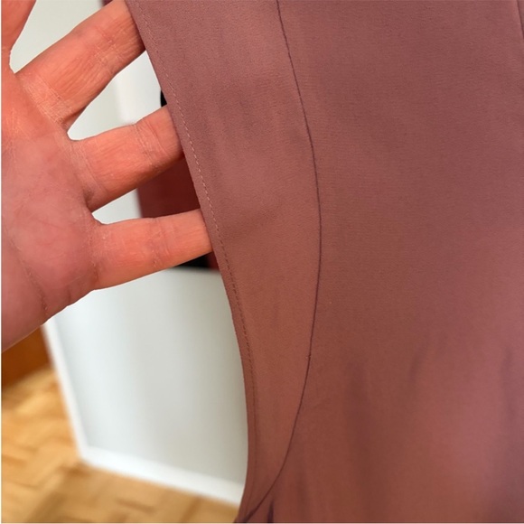 RW&CO Dusty Rose Sleeveless Blouse - Picture 3 of 5